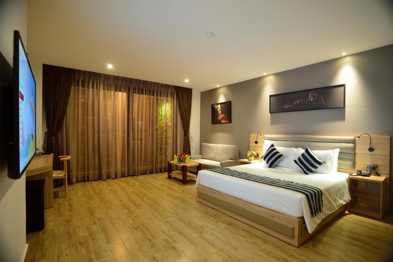 Aiden Saigon Hotel Хошимин Екстериор снимка