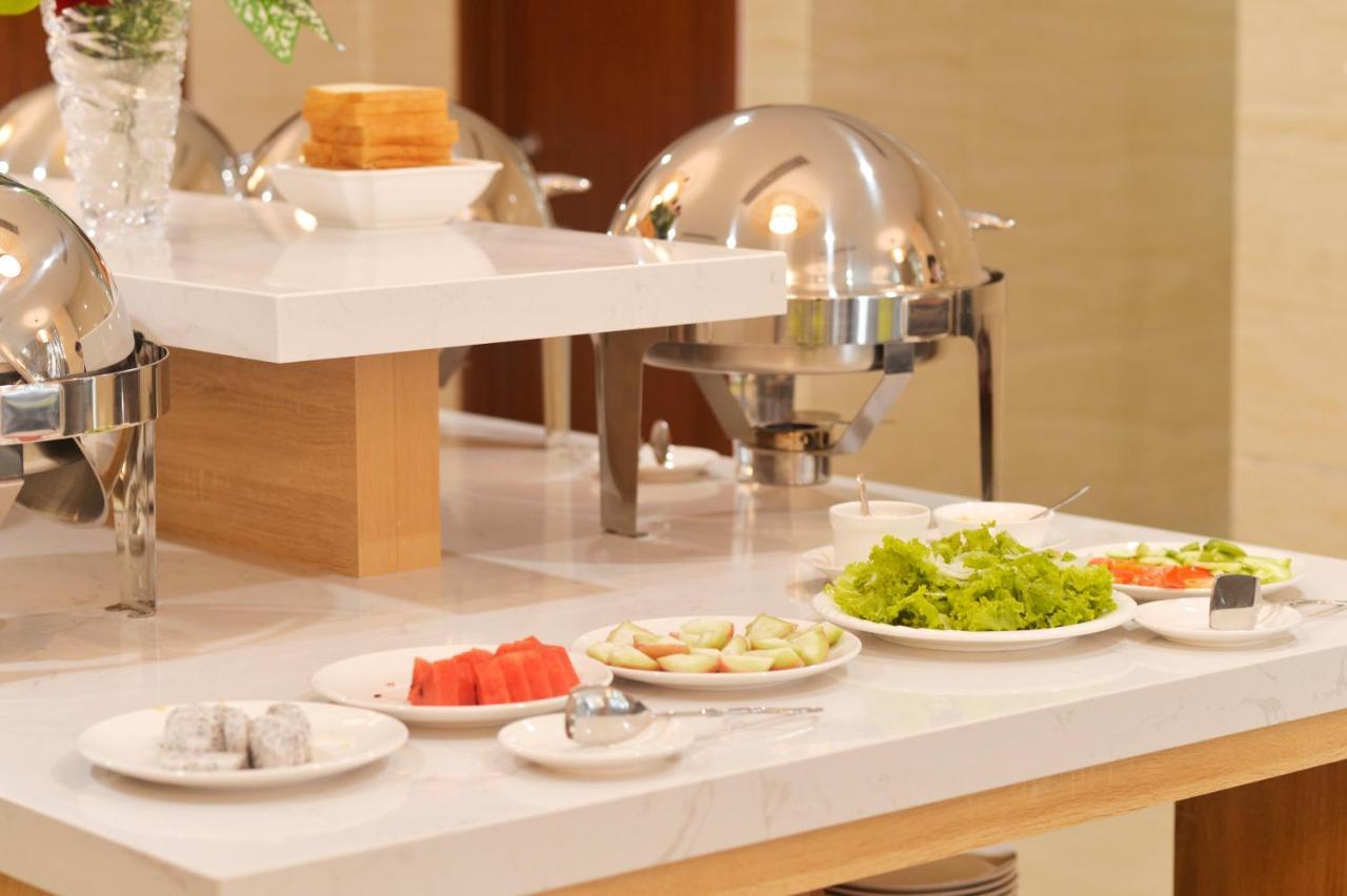 Aiden Saigon Hotel Хошимин Екстериор снимка