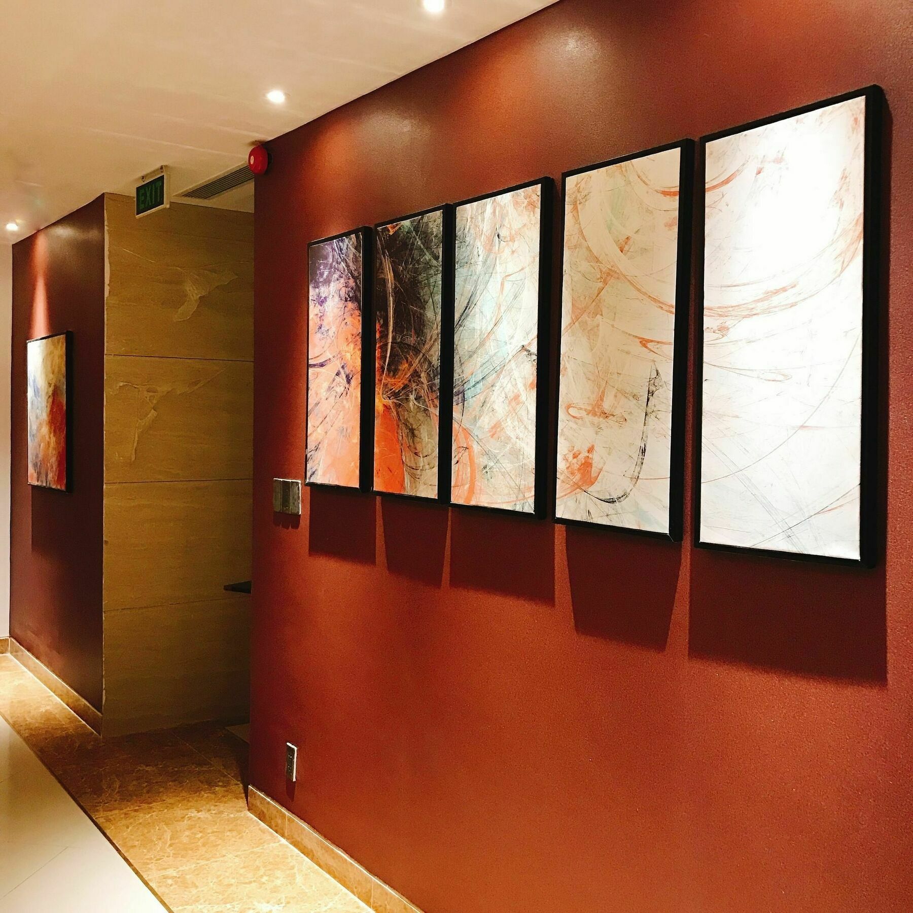 Aiden Saigon Hotel Хошимин Екстериор снимка