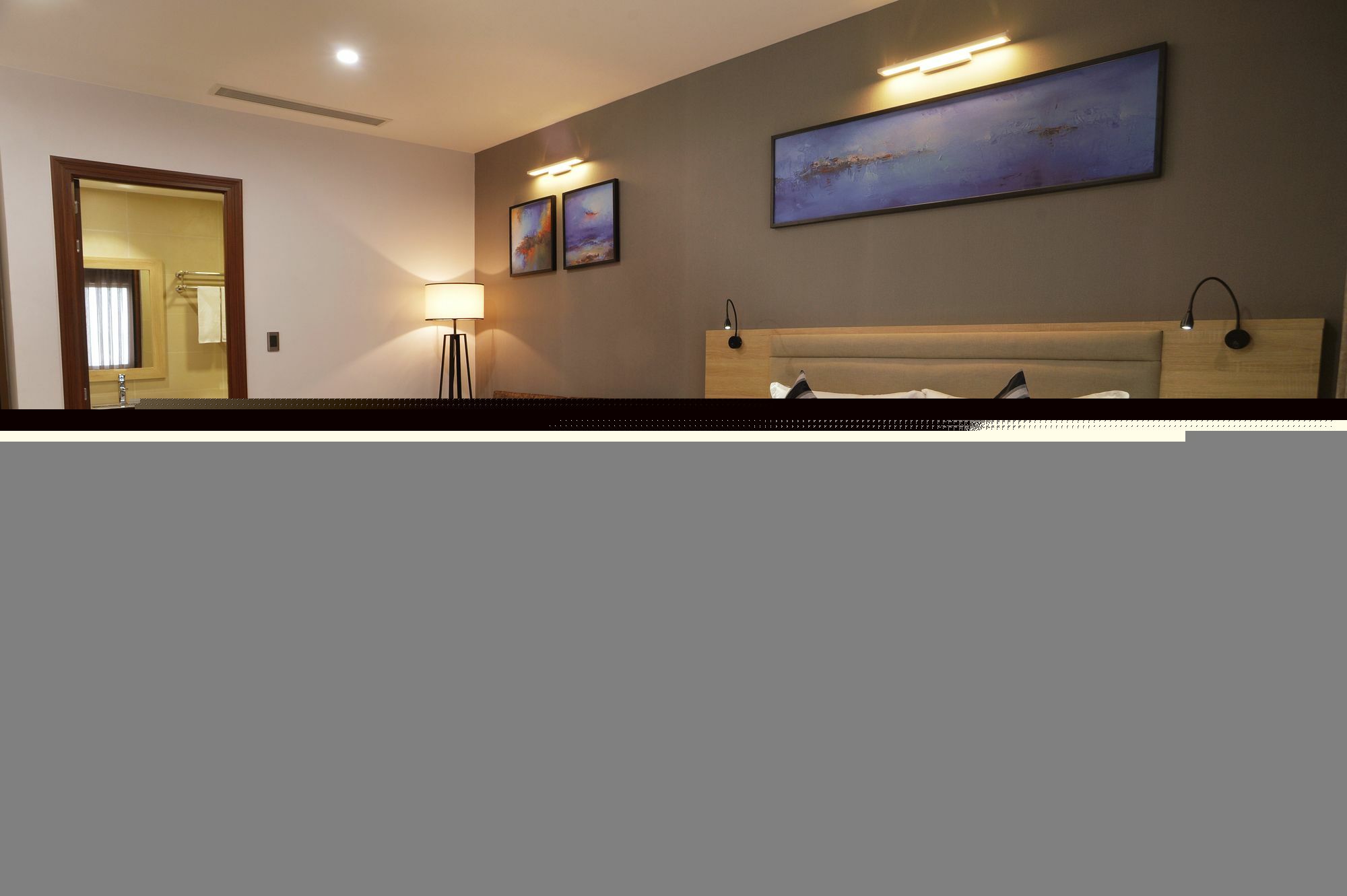 Aiden Saigon Hotel Хошимин Екстериор снимка
