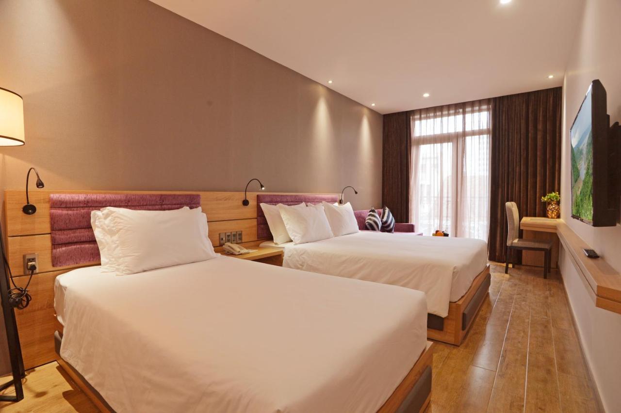 Aiden Saigon Hotel Хошимин Екстериор снимка